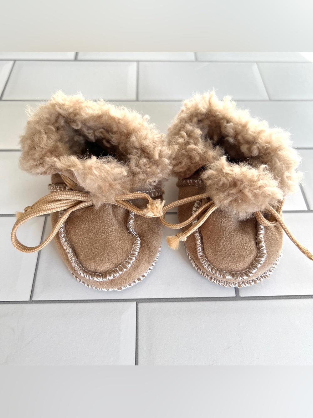 🐑🤎 Shearling & Suede Infant Baby Brown Soft Cozy Moccasins w/ Drawstring